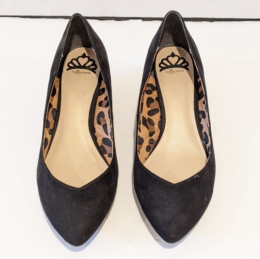Black Flats by FIONI Clothing